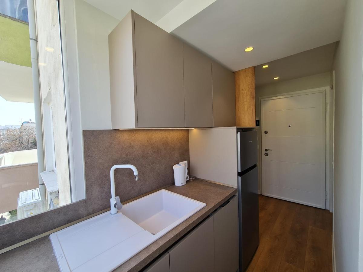 Adore - Modern Studio Тирана Екстер'єр фото